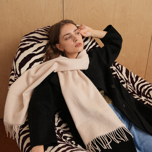 Wool Scarves: A Timeless Accessory for Fashion